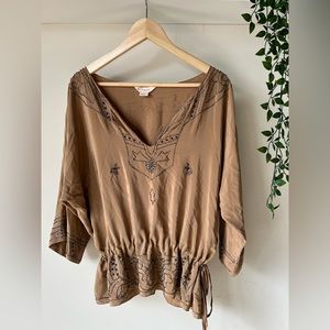 Boho Chic with beautiful details shirt! 100% silk, Ralph Lauren